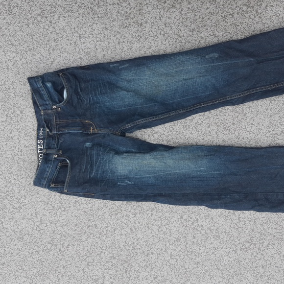 low rise jeans - Picture 5 of 12